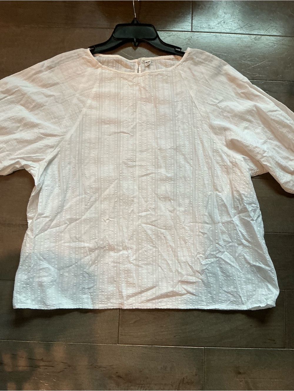 🔥 Uniqlo White Embroidered Dobby Eyelet Pintuck Blouse Puff Sleeve Women S Boho
